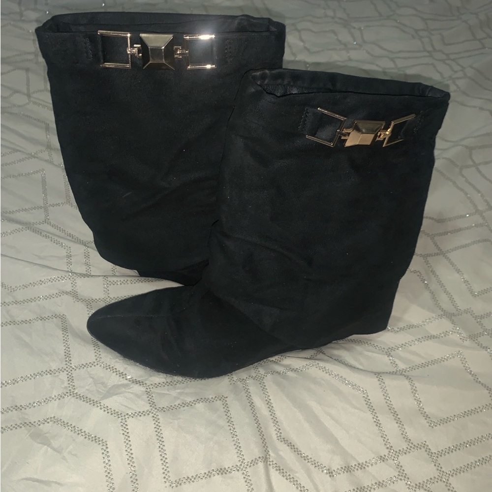 Black Women's Mid-Calf Wedge Boots with Gold Accent